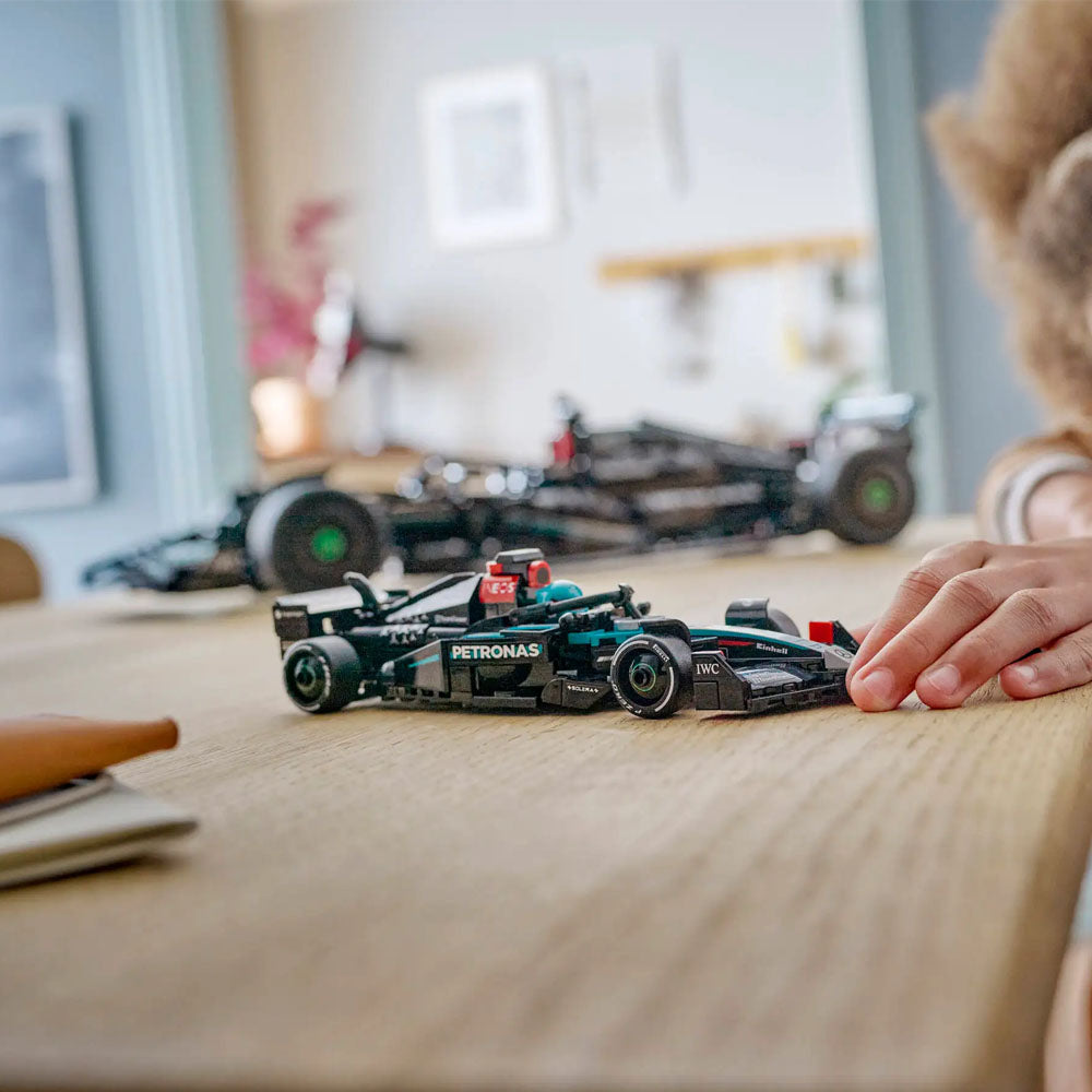 LEGO Speed Champions Mercedes-AMG W15 - 77244