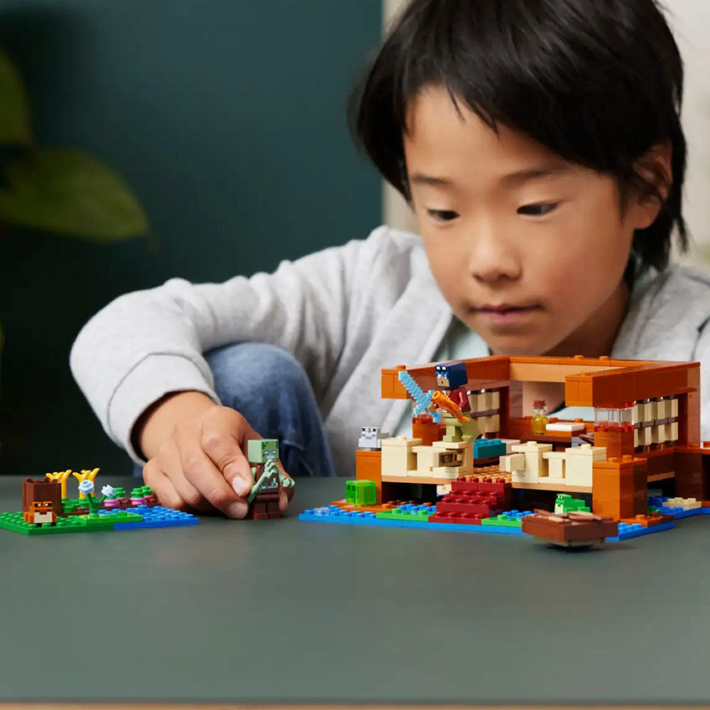 LEGO Minecraft The Frog House - 21256