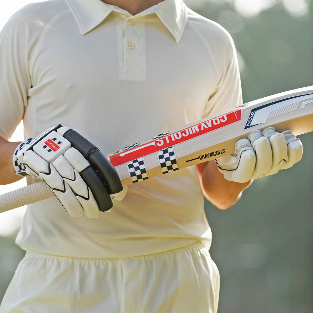 Gray-Nicolls Nova 1000 Cricket Bat