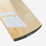 Kookaburra Ghost Pro 4.0 Junior Cricket Bat