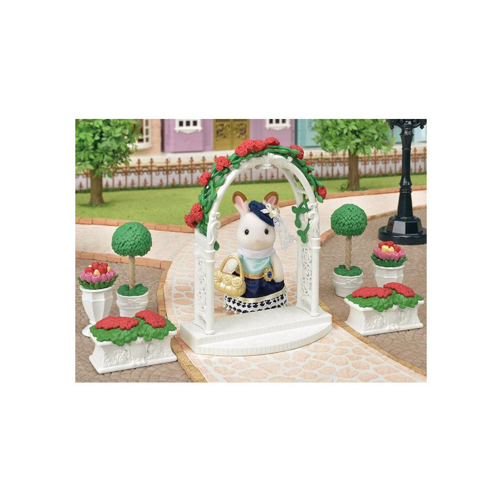 Sylvanian Families Town Series Floral Garden Set