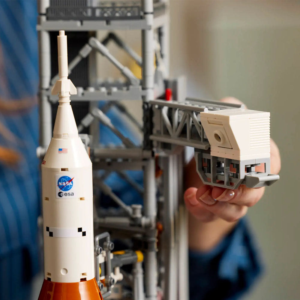 LEGO Icons NASA Artemis Space Launch System - 10341