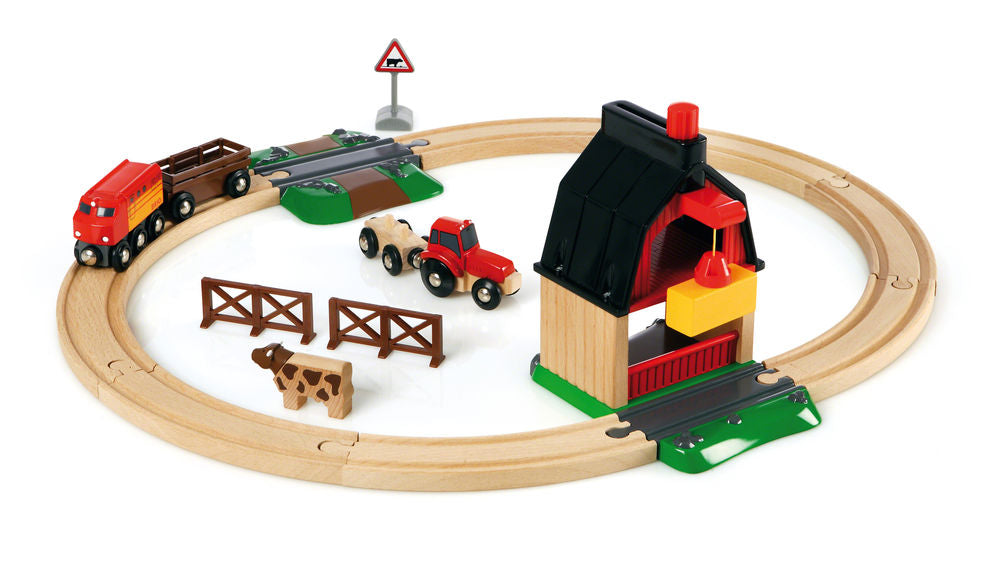 Brio World - Farm Railway Set