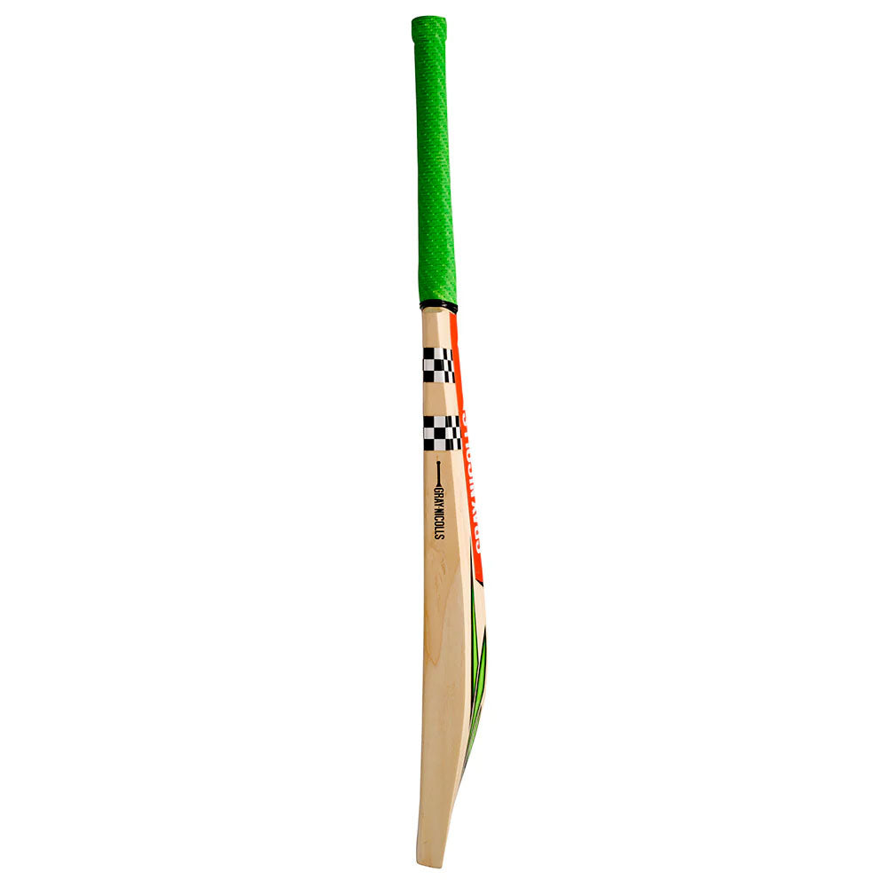 Gray-Nicolls Fusion 900 Cricket Bat