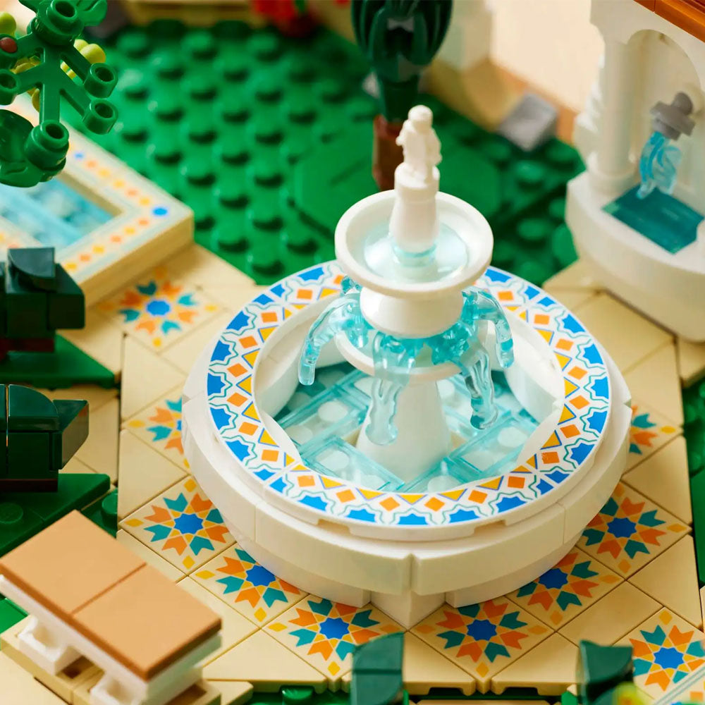 LEGO Icons Fountain Garden - 10359