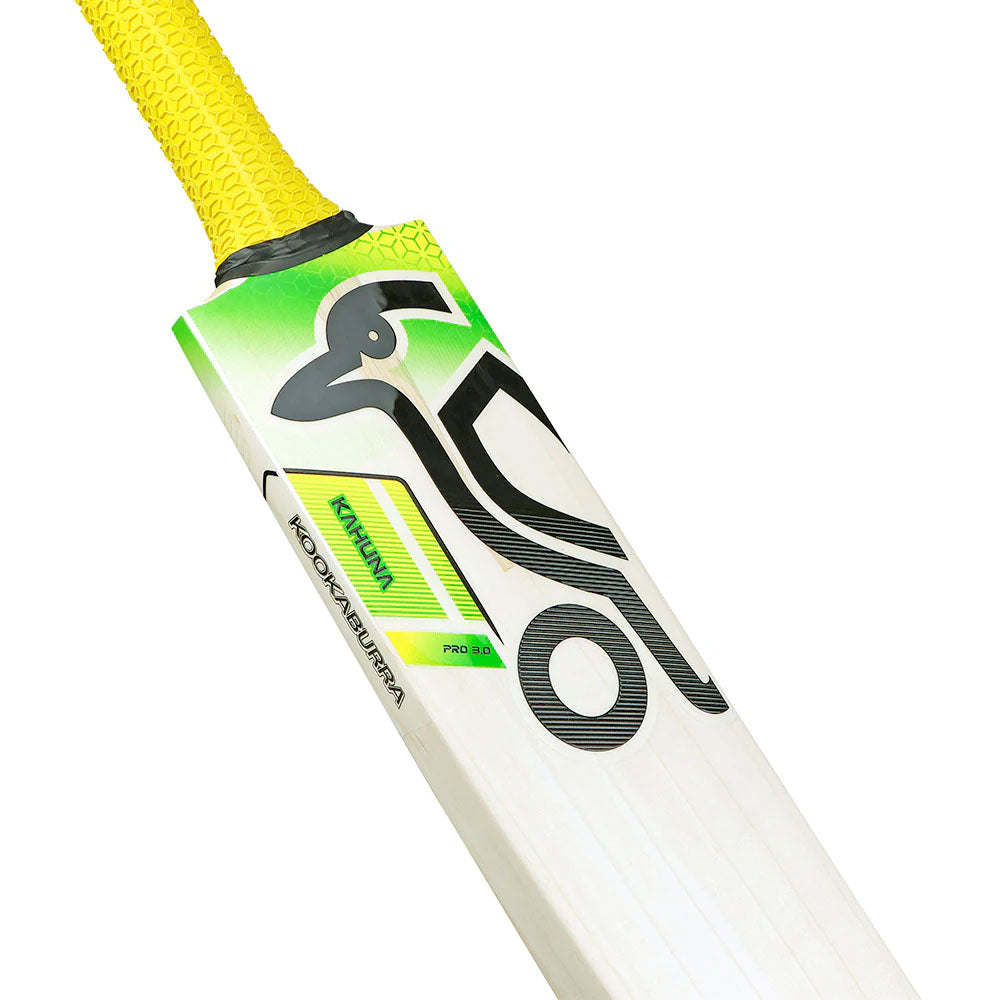 Kookaburra Kahuna Pro 3.0 Adult Cricket Bat