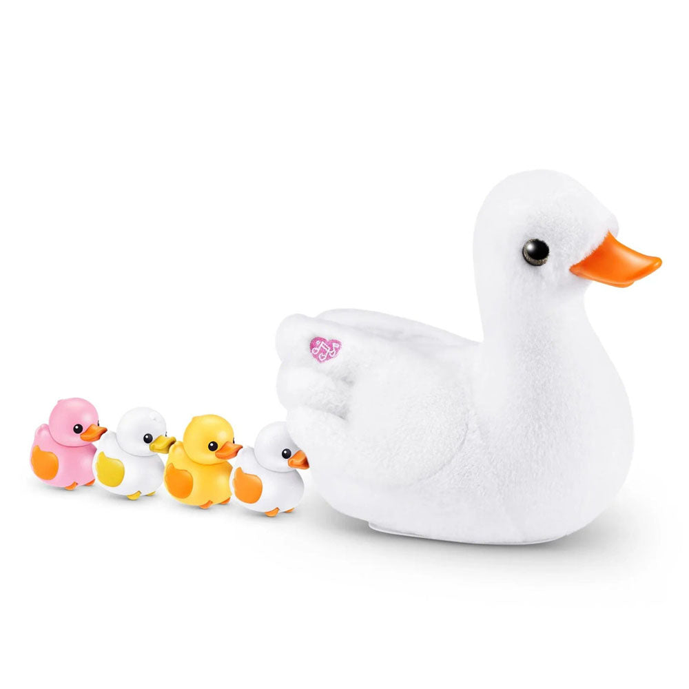 Zuru Pets Alive Mama Duck and Babies