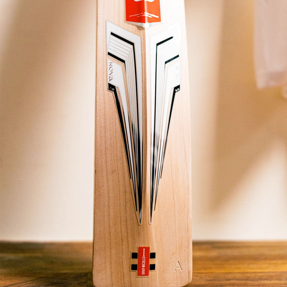 Gray-Nicolls Nova 3.0 XT Ready Play Junior Cricket Bat