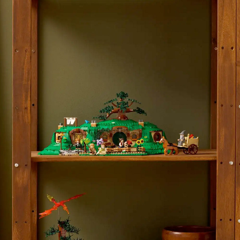 LEGO Icons The Lord Of The Rings The Shire - 10354