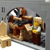 LEGO Icons Medieval Town Square 10332