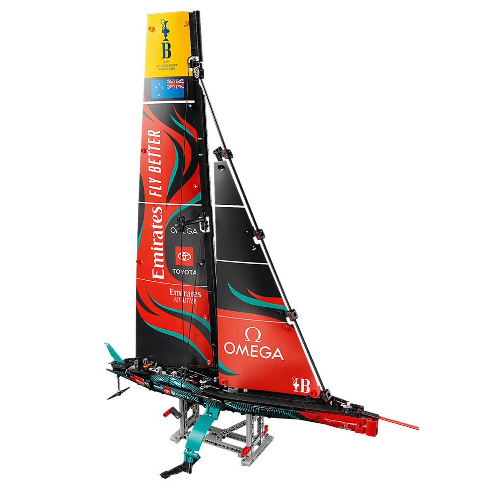 LEGO Technic Emirates Team New Zealand AC75 Yacht - 42174